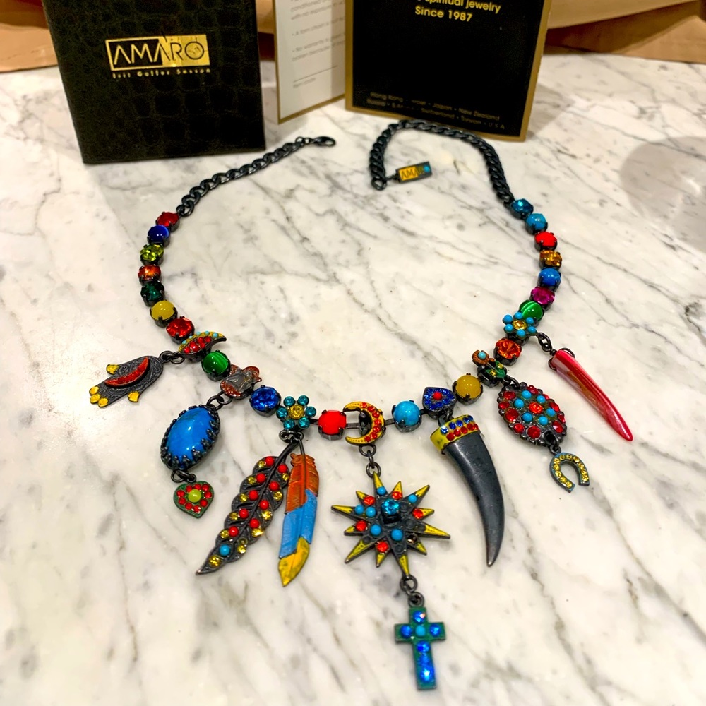 AMARO necklace new !